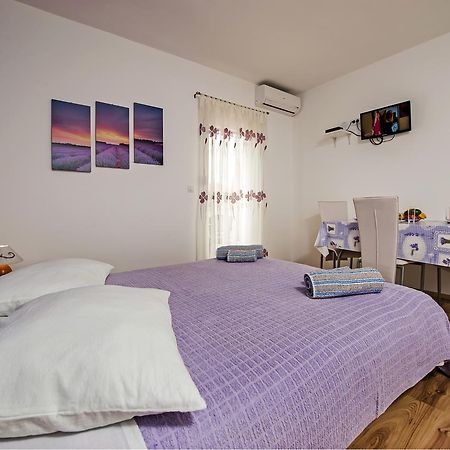 Apartments Roko Rovinj Luaran gambar