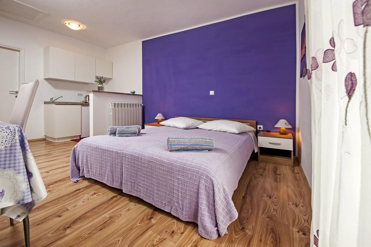 Apartments Roko Rovinj Luaran gambar